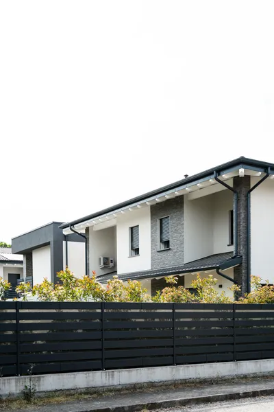 Villa Gardens — 2